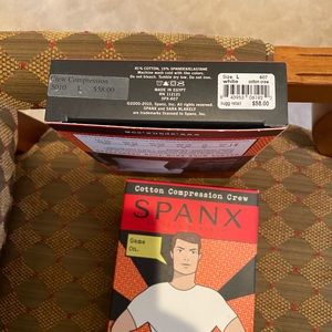 Spanx men’s  Bundled 2 L cotton compression crew